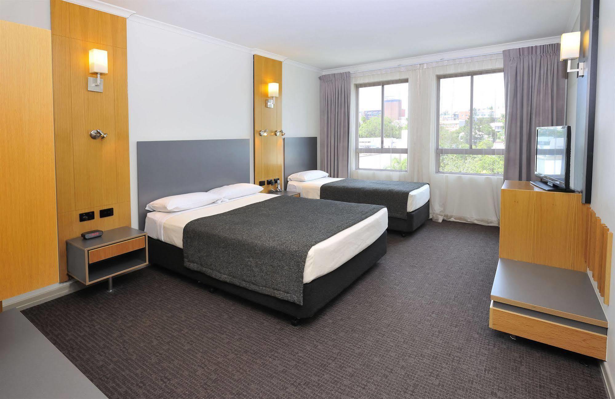 Metro Hotel Ipswich International Extérieur photo